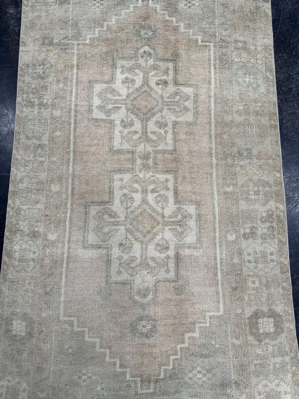 Turkish Vintage Rug 3'5" x 6'5" #24612