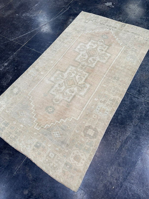 Turkish Vintage Rug 3'5" x 6'5" #24612