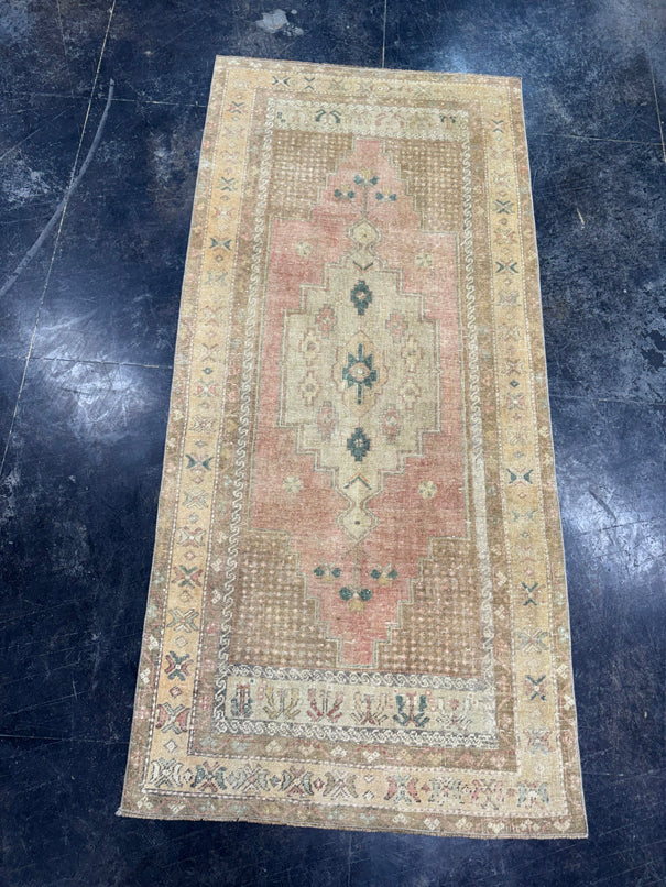 Turkish Vintage Rug 3'4" x 7'2" #24610