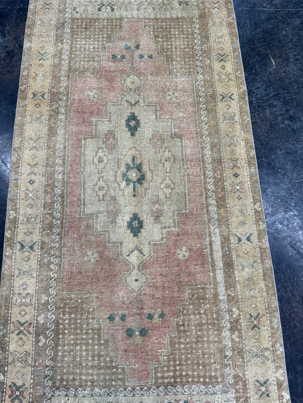 Turkish Vintage Rug 3'4" x 7'2" #24610