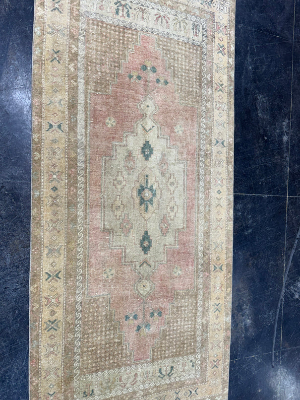 Turkish Vintage Rug 3'4" x 7'2" #24610