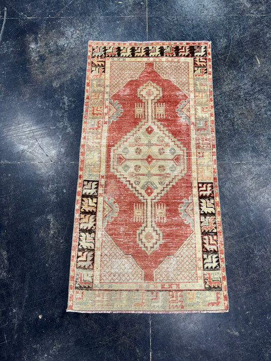 Turkish Vintage Rug 2'4" x 4'8" #24654