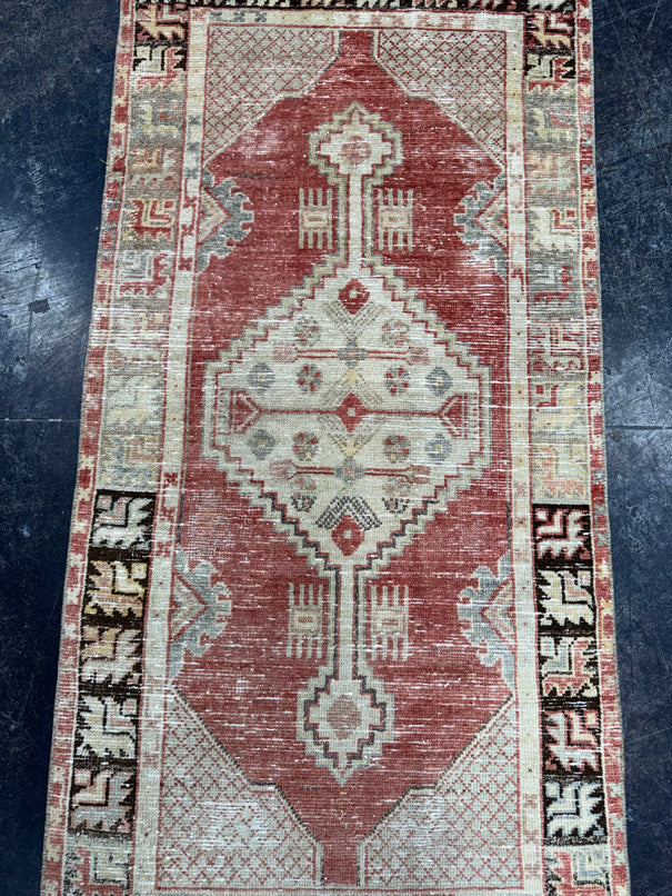 Turkish Vintage Rug 2'4" x 4'8" #24654