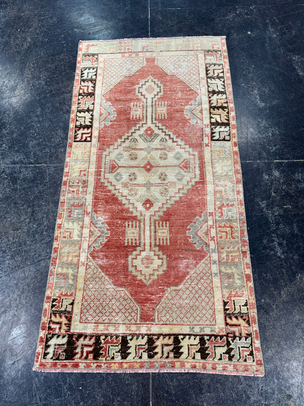 Turkish Vintage Rug 2'4" x 4'8" #24654