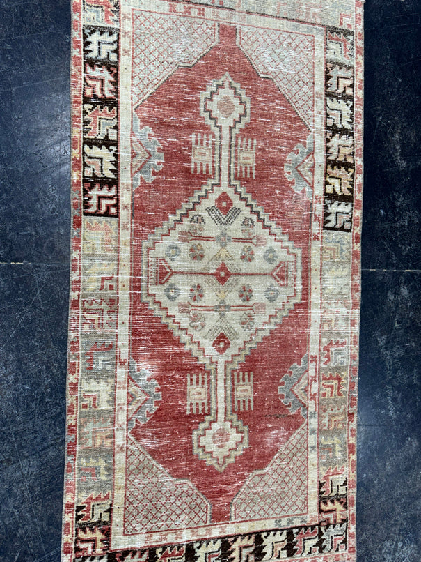 Turkish Vintage Rug 2'4" x 4'8" #24654