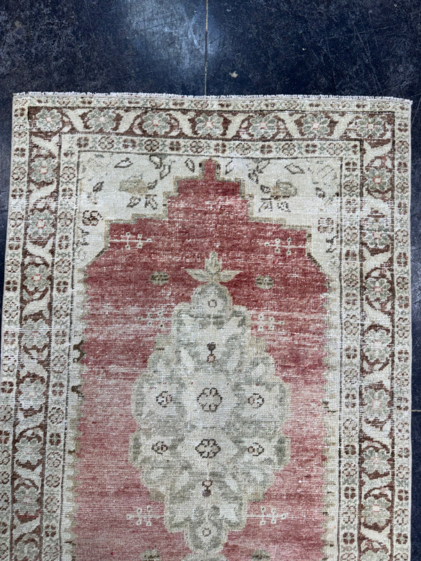 Turkish Vintage Rug 2'10" x 4'4" #24653