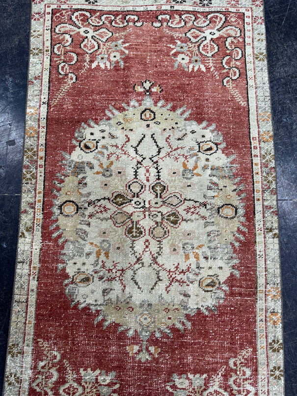 Turkish Vintage Rug 2'7" x 4'5" #24651
