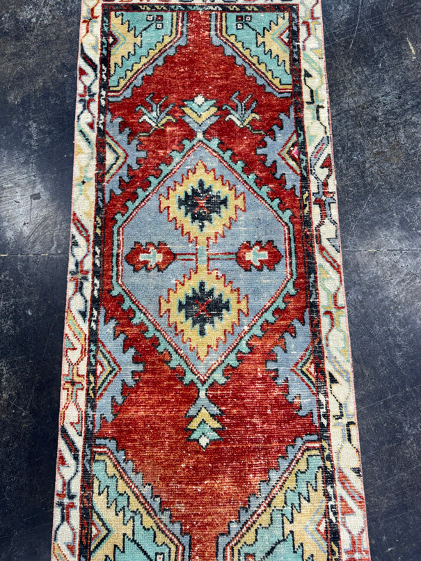 Turkish Vintage Rug 2'4" x 5'8" #24647