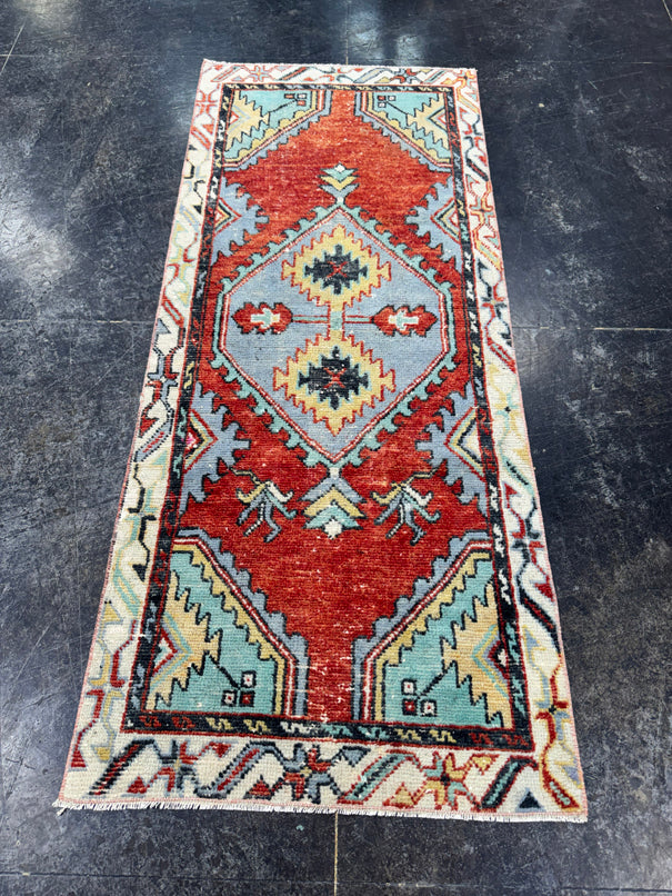 Turkish Vintage Rug 2'4" x 5'8" #24647