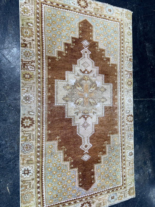 Turkish Vintage Rug 3'3" x 5'10" #24645
