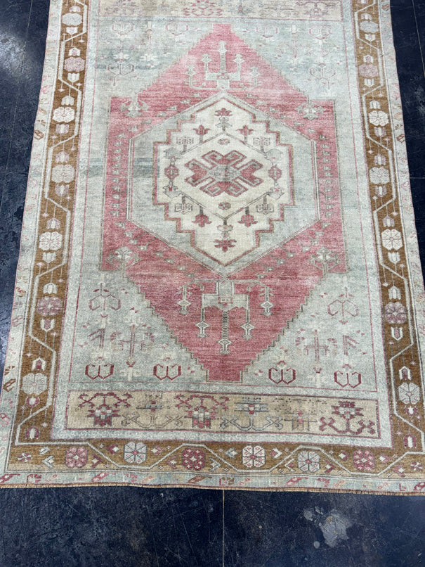 Turkish Vintage Rug 5'3" x 7'7" #24636