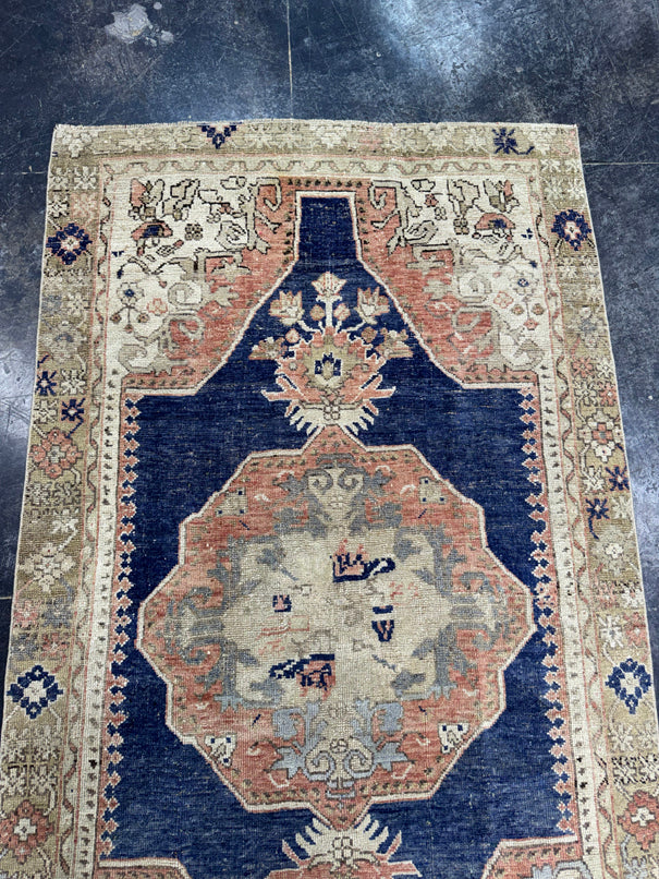 Turkish Vintage Rug 4' x 6'10" #24635