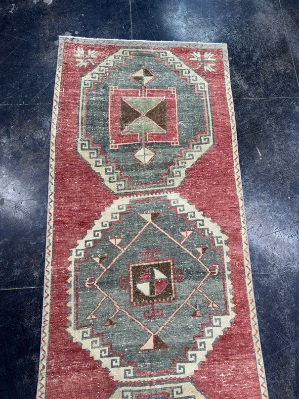 Turkish Vintage Runner Rug 3'1" x 8'6" #24642