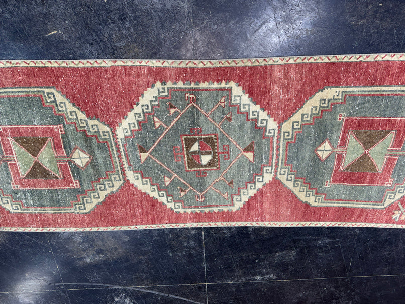 Turkish Vintage Runner Rug 3'1" x 8'6" #24642