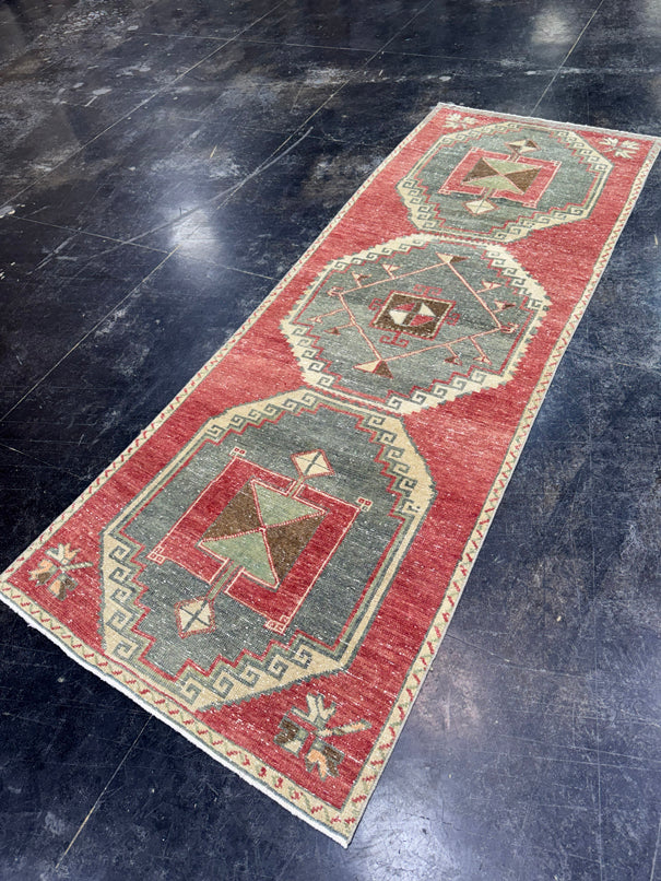 Turkish Vintage Runner Rug 3'1" x 8'6" #24642