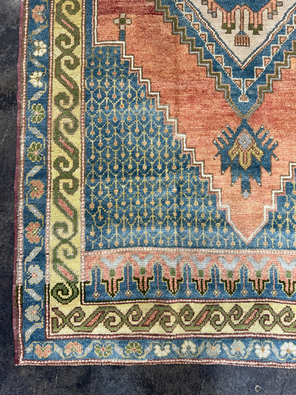 Turkish Vintage Rug 4'1" x 7'4" #24701