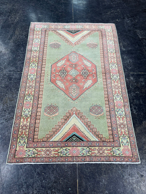 Turkish Vintage Rug 2'11'' x 4'6'' #24889