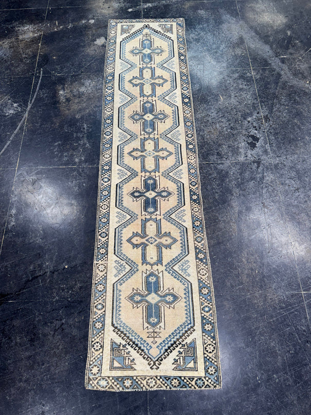 Turkish Vintage Runner Rug 2'4'' x 9'9'' #24888