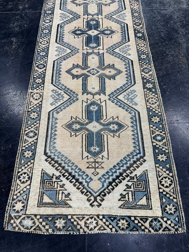 Turkish Vintage Runner Rug 2'4'' x 9'9'' #24888