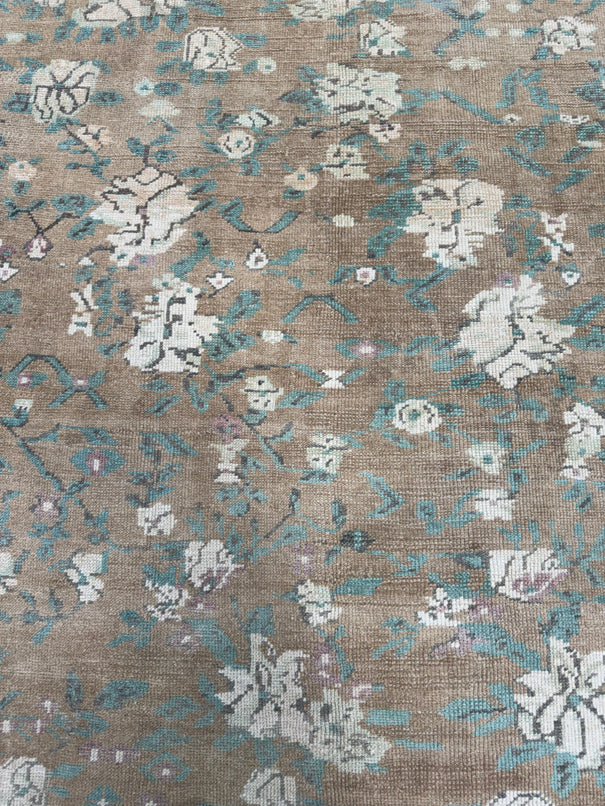 Turkish Vintage Rug 4'5'' x 7'2'' #24890