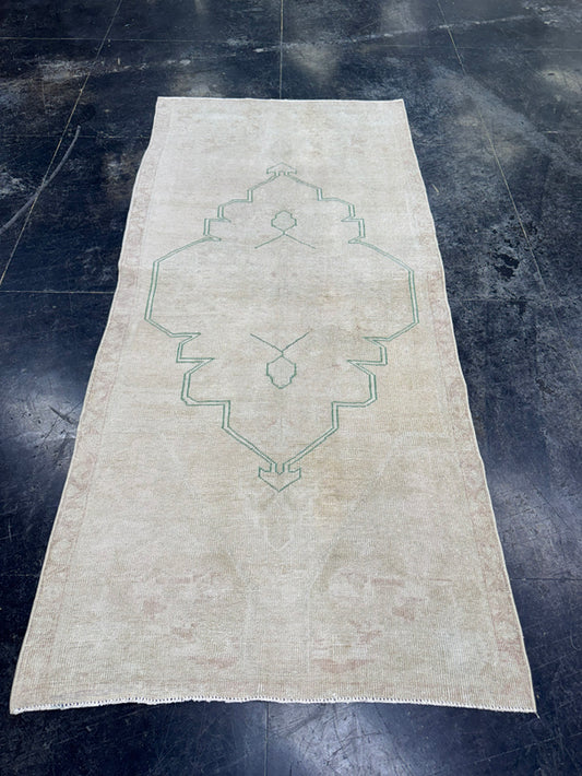 Turkish Vintage Rug 3'8'' x 7'11'' #24872