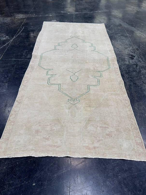 Turkish Vintage Rug 3'8'' x 7'11'' #24872