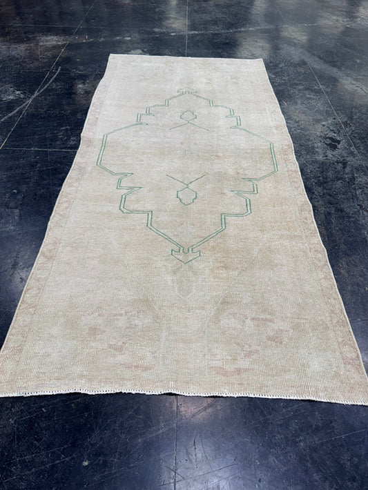 Turkish Vintage Rug 3'8'' x 7'11'' #24872