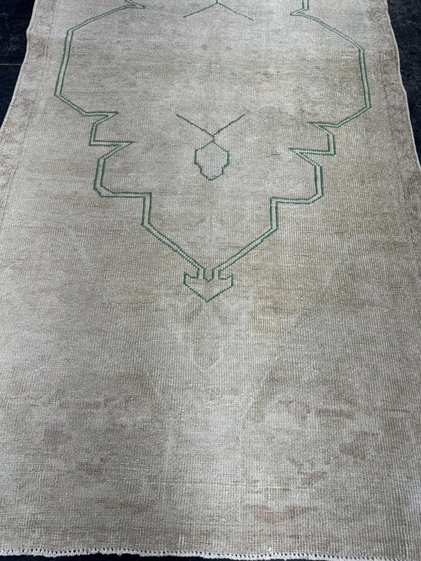 Turkish Vintage Rug 3'8'' x 7'11'' #24872