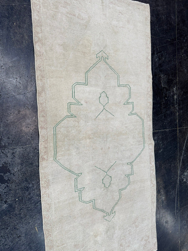 Turkish Vintage Rug 3'8'' x 7'11'' #24872