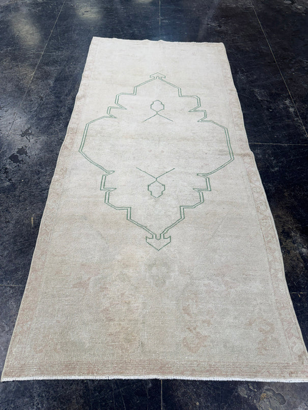 Turkish Vintage Rug 3'8'' x 7'11'' #24872