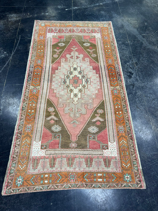 Turkish Vintage Rug 4'6'' x 8'7'' #24874
