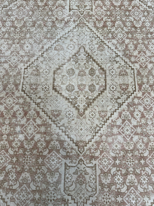 Turkish Vintage Rug 4'2'' x 7'2'' #24871