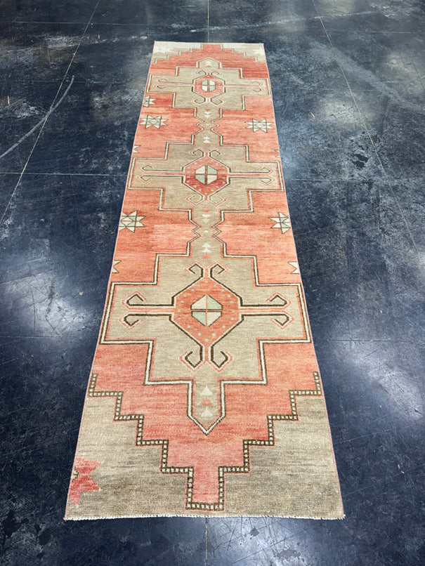 Turkish Vintage Runner Rug 2'5'' x 9'10'' #24864