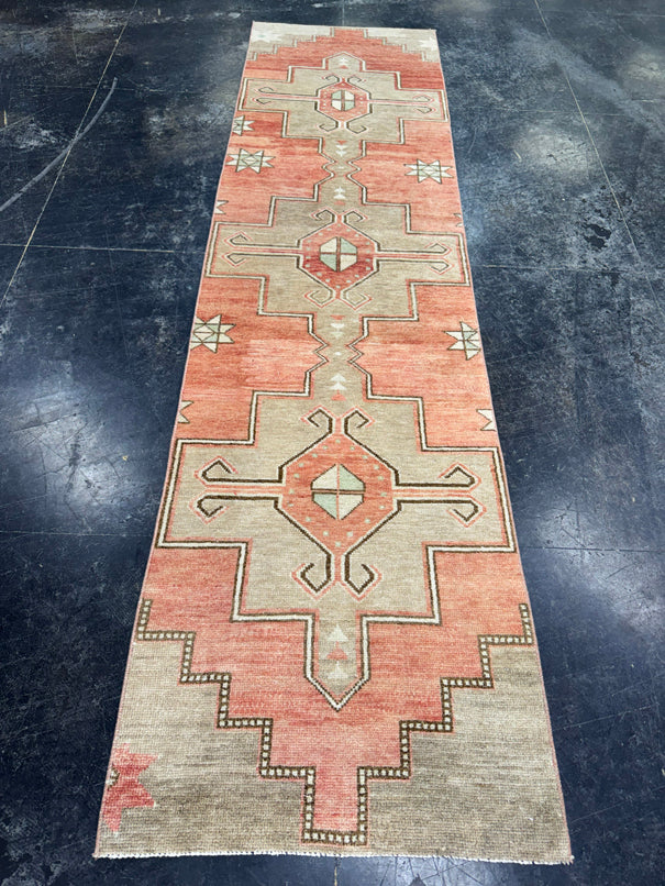 Turkish Vintage Runner Rug 2'5'' x 9'10'' #24864
