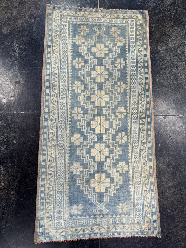 Turkish Vintage Rug 2' x 4'1'' #24858