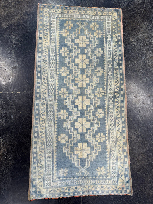 Turkish Vintage Rug 2' x 4'1'' #24858