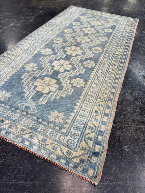 Turkish Vintage Rug 2' x 4'1'' #24858