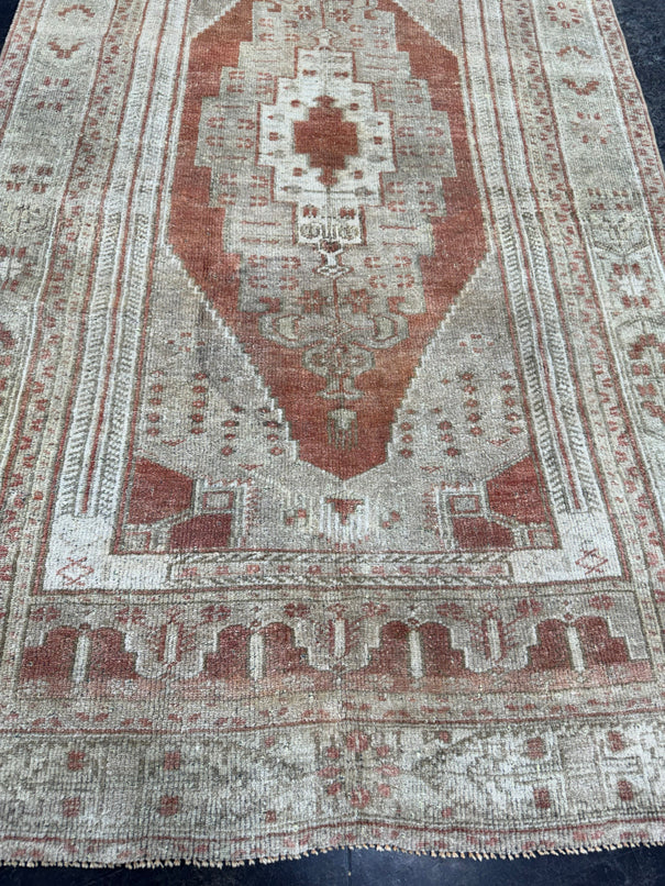 Turkish Vintage Rug 3'9'' x 6'9'' #24859