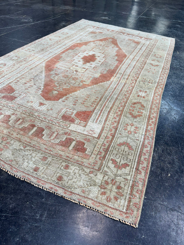 Turkish Vintage Rug 3'9'' x 6'9'' #24859