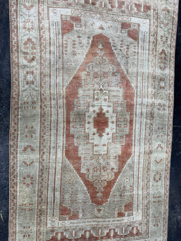 Turkish Vintage Rug 3'9'' x 6'9'' #24859
