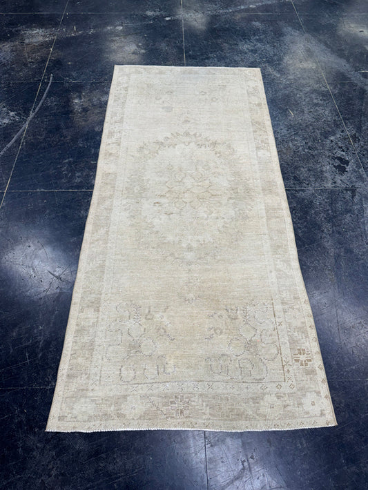 Turkish Vintage Rug 3'2'' x 7'1'' #24851