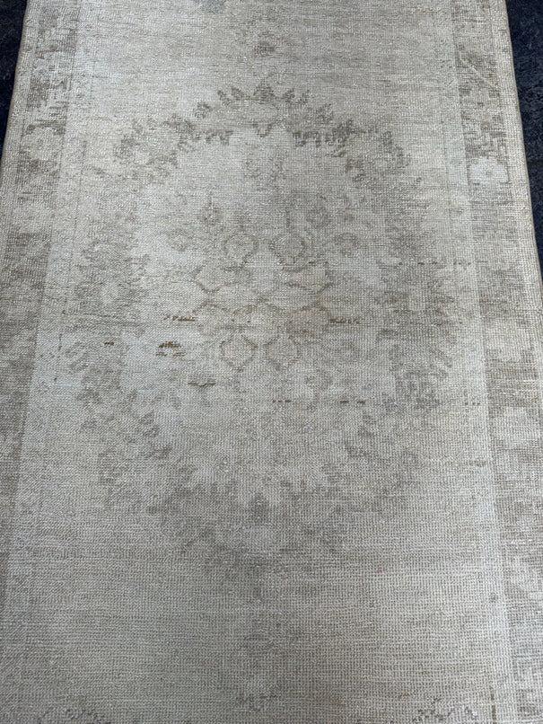 Turkish Vintage Rug 3'2'' x 7'1'' #24851