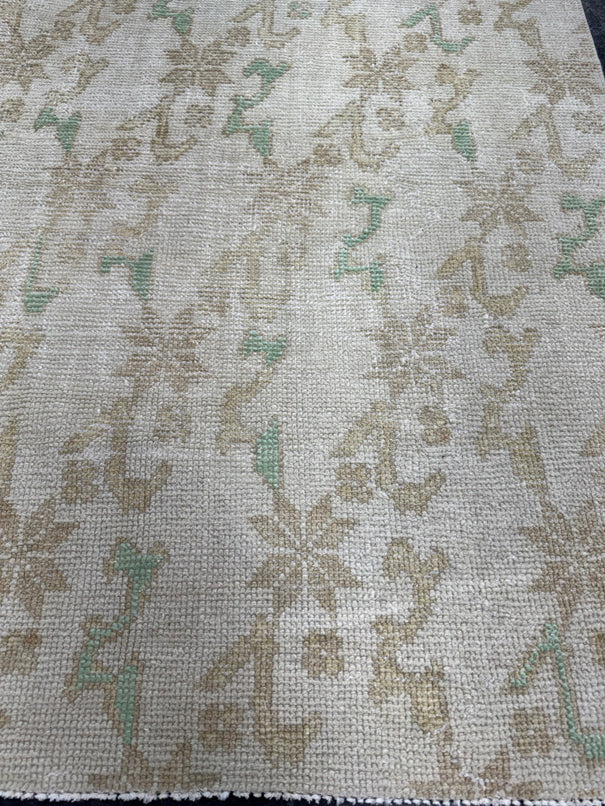 Turkish Vintage Rug 2'11'' x 4'6'' #24847