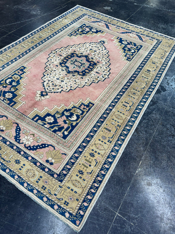 Turkish Vintage Rug 4'11'' x 7'4'' #24842