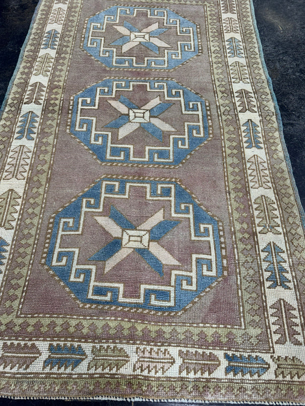 Turkish Vintage Rug 3'5'' x 6' #24843