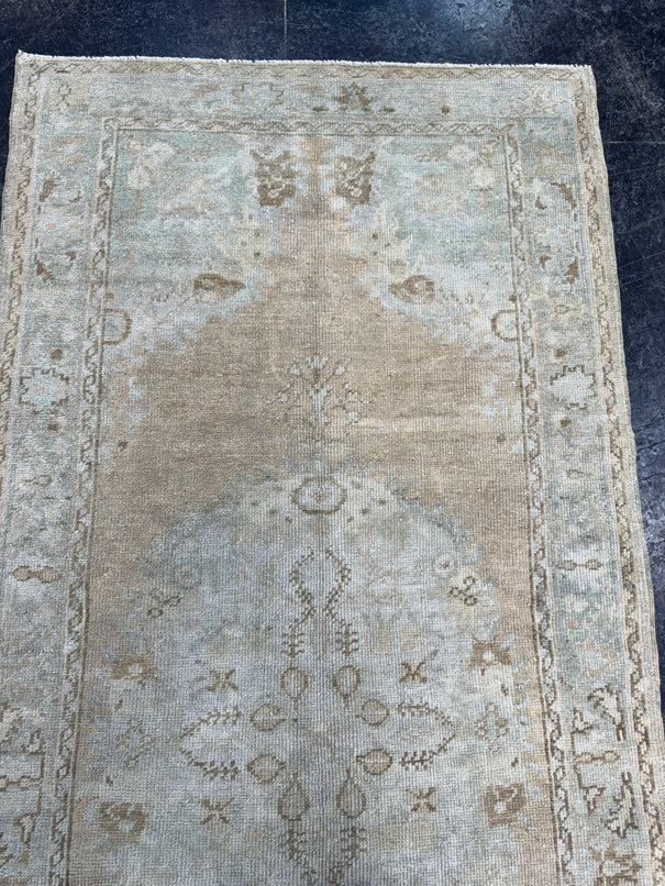 Turkish Vintage Rug 3'1'' x 6'10'' #24840