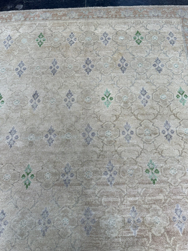 Turkish Vintage Rug 5' x 9'4'' #24833