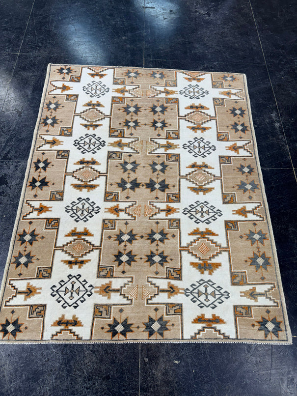Turkish Vintage Rug 4'7'' x 5'9'' #24832