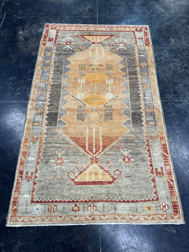 Turkish Vintage Rug 3' x 5'2'' #24830