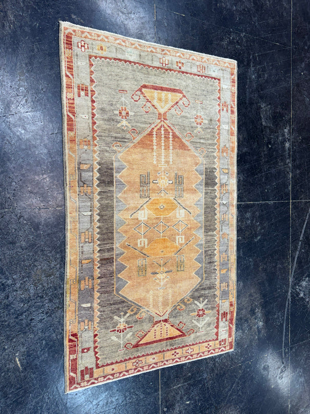 Turkish Vintage Rug 3' x 5'2'' #24830